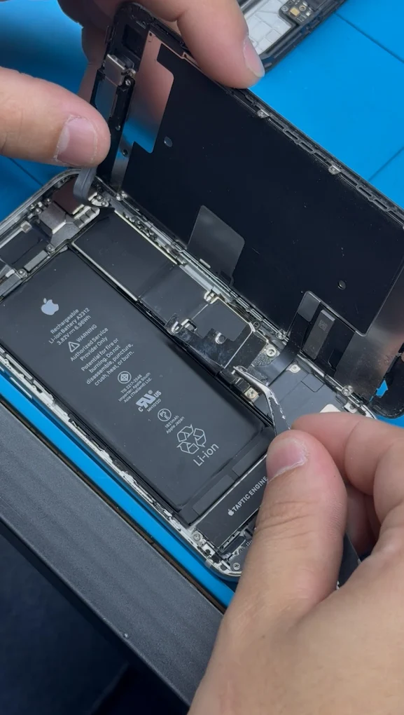 Troca de Bateria — Authentic Smart · Centro de Reparo de Hardware|Authentic Smart · Centro de Reparo de HardwareItajaí